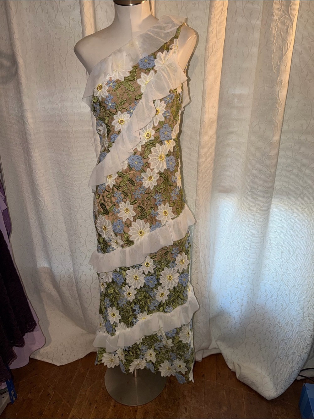 Miss Rosier dress